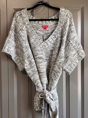 Elle Gray Marled V-Neck Tie-Front Top